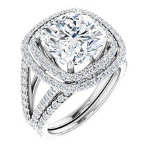 Load image into Gallery viewer, Diamond Engagement Ring Halo
