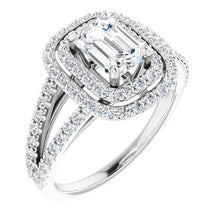 Load image into Gallery viewer, Diamond Engagement Ring Halo
